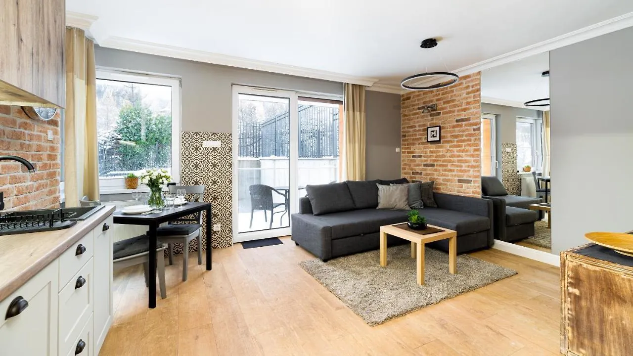 Apartamenty Sun & Snow Panorama Karkonoszy カルパッチ