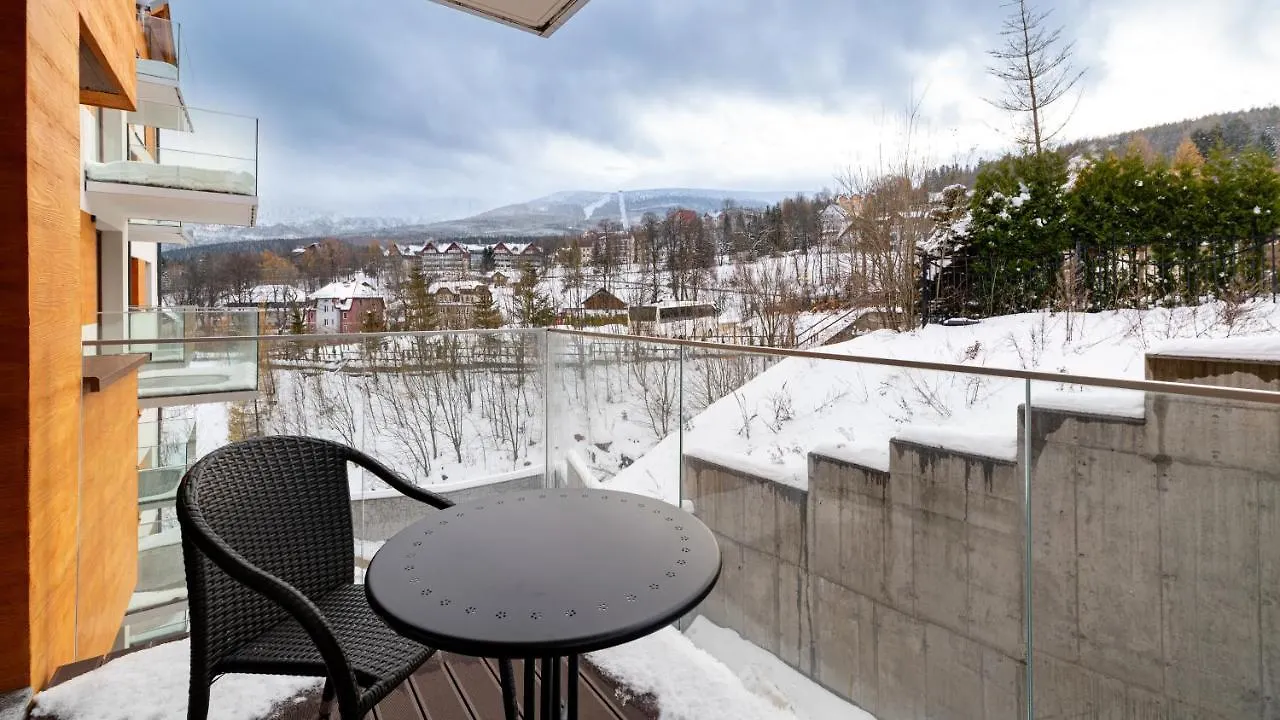 Apartamenty Sun & Snow Panorama Karkonoszy カルパッチ アパート