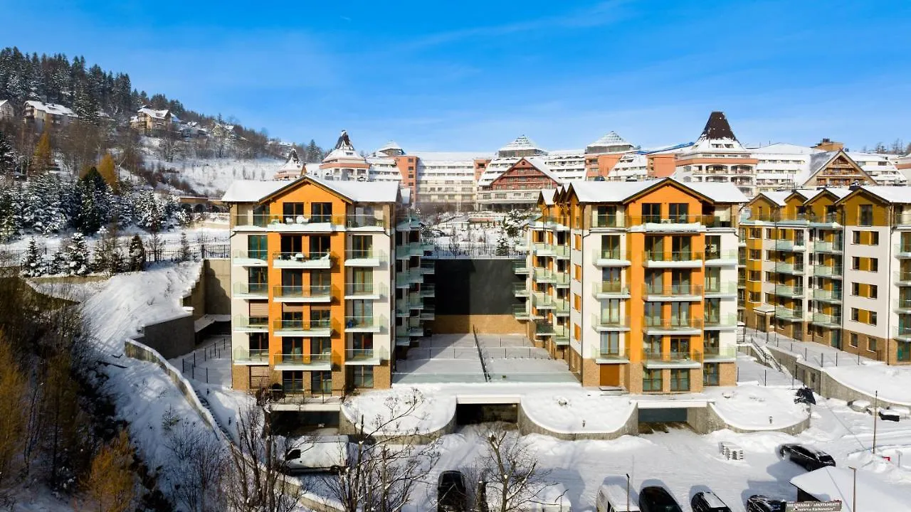 アパート Apartamenty Sun & Snow Panorama Karkonoszy カルパッチ ポーランド
