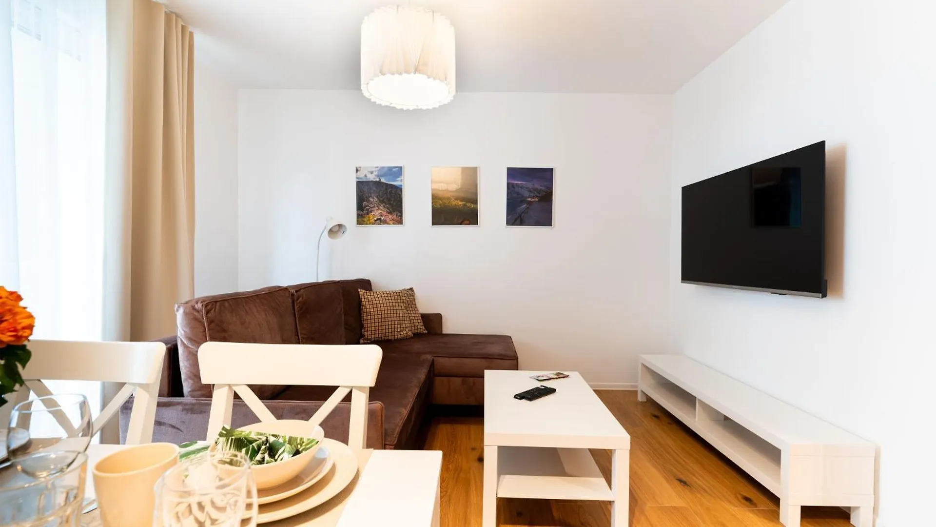 アパート Apartamenty Sun & Snow Panorama Karkonoszy カルパッチ
