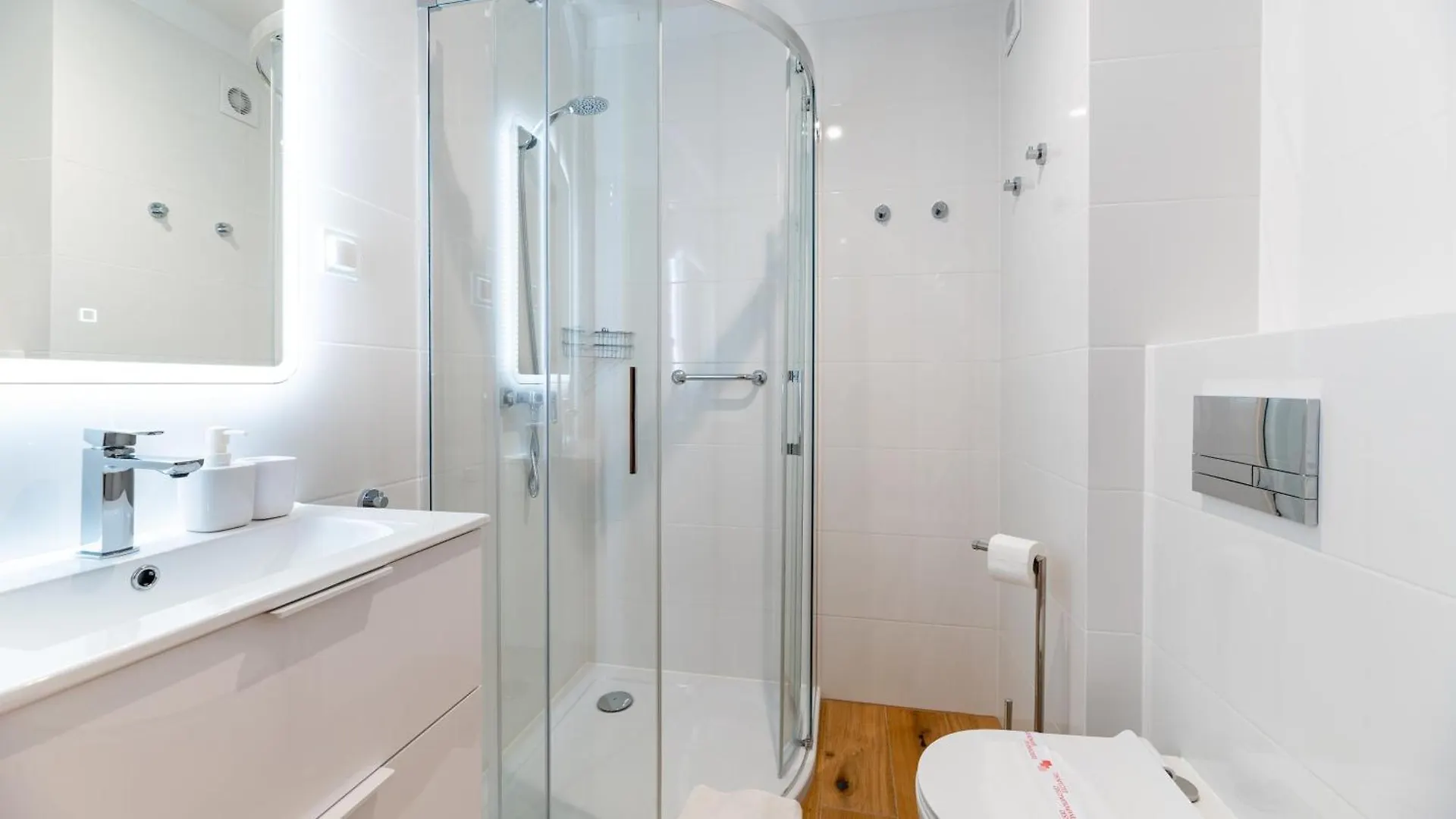 Apartamenty Sun & Snow Panorama Karkonoszy カルパッチ アパート