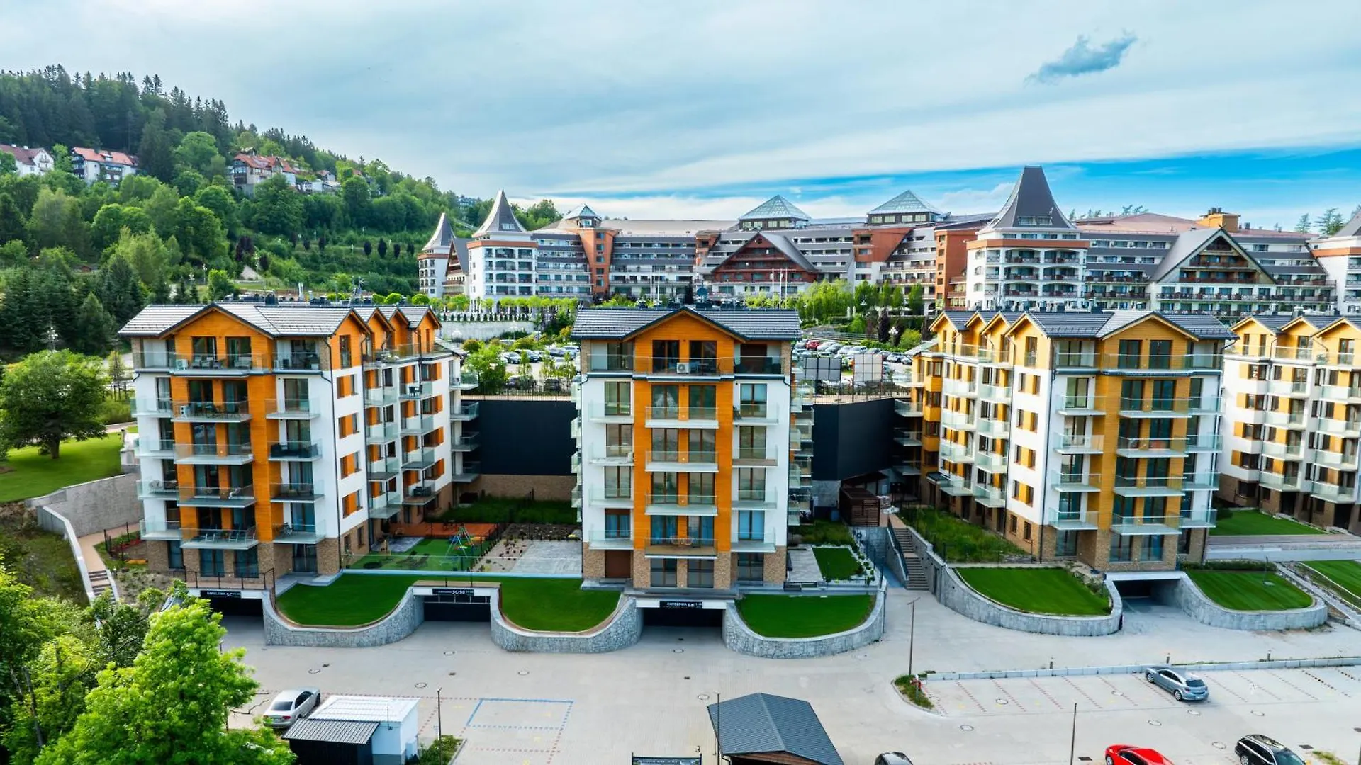 アパート Apartamenty Sun & Snow Panorama Karkonoszy カルパッチ