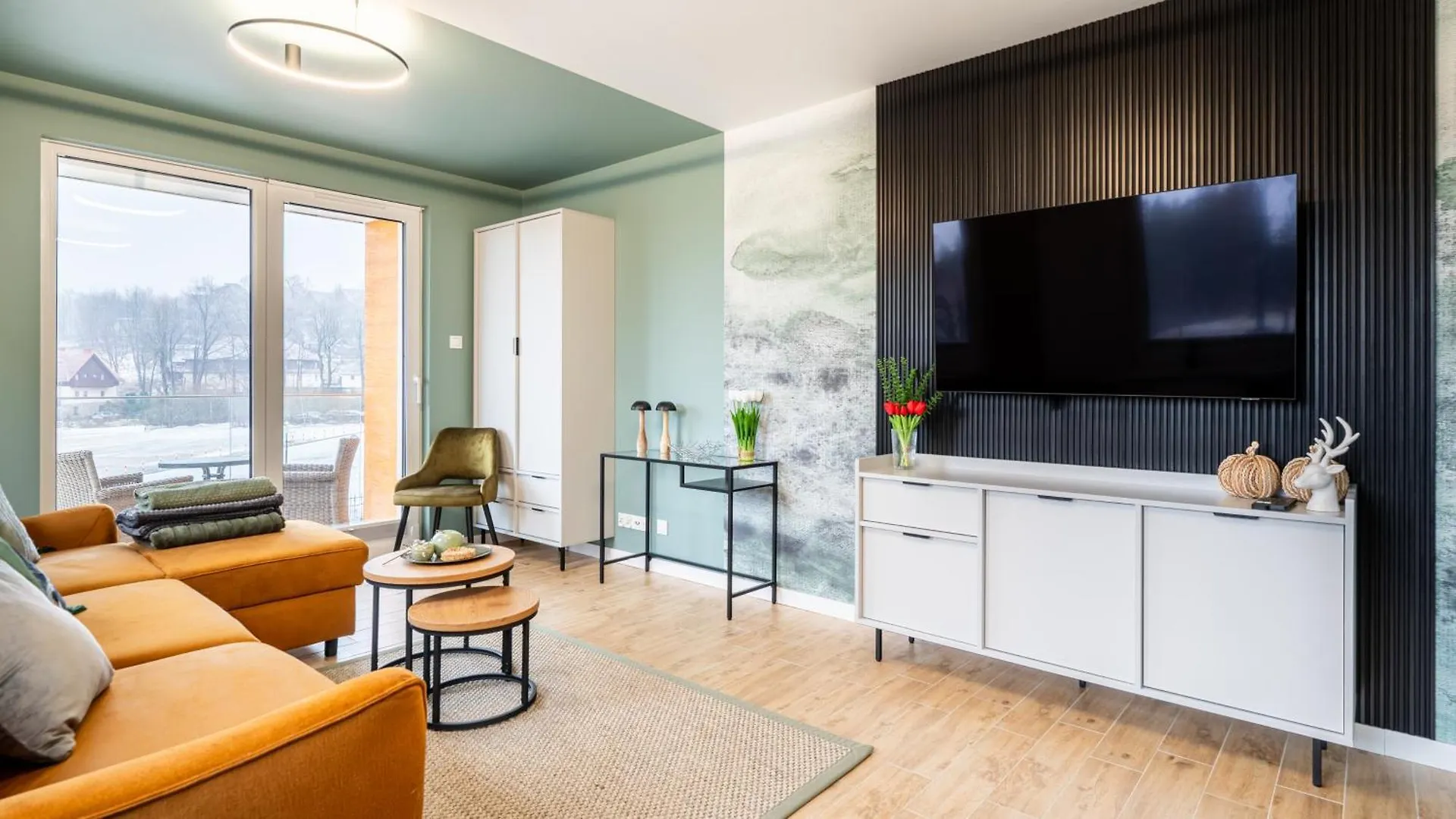 Apartamenty Sun & Snow Panorama Karkonoszy カルパッチ アパート